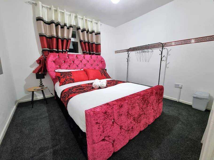 *C.Sani* Setup For Your Most Relaxed & Amazing Stay + Free Parking + Free Fast Wifi * Лидс Экстерьер фото